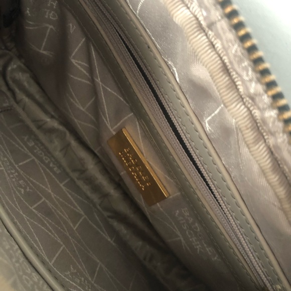 Badgley Mischka black crossbody bag. - Picture 6 of 8